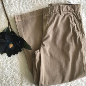Gap Wide Leg Crop Chino in Beachwood